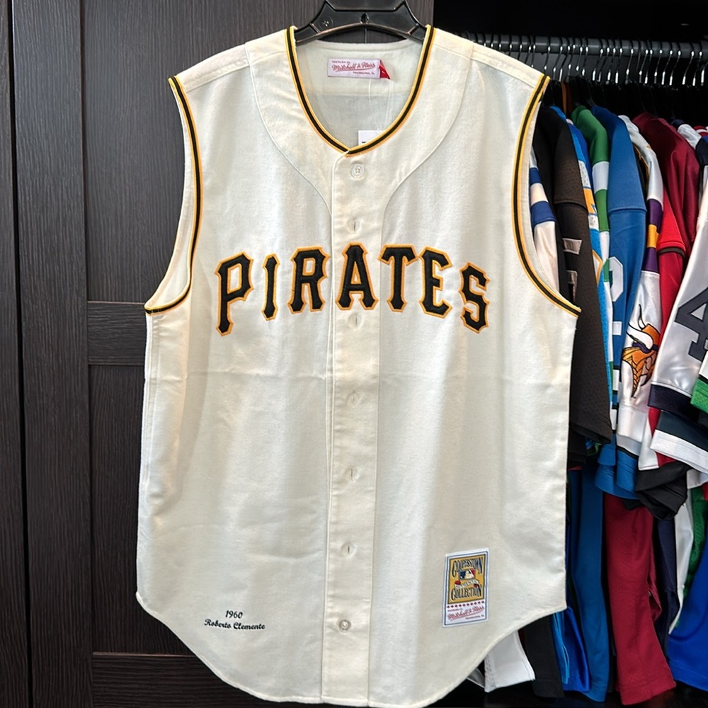 Roberto Clemente Pittsburgh Pirates Mitchell & Ness 1960 Authentic MLB Jersey